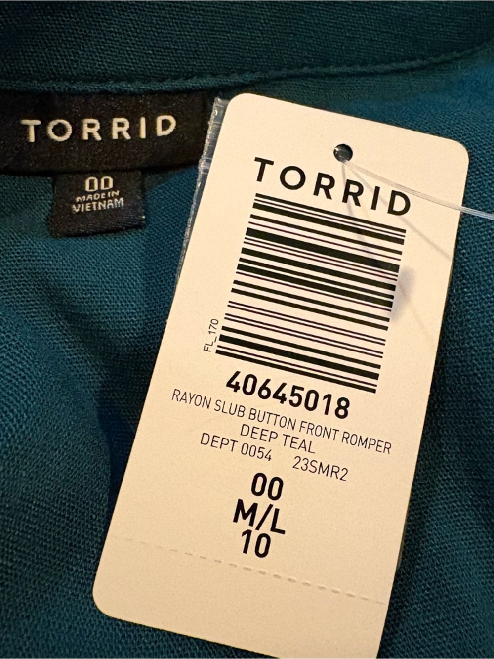 Torrid Green Button Front Romper Size 10 New - Picture 6 of 7